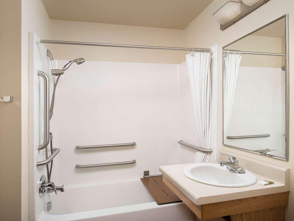 Extended Stay America Select Suites - Akron - South Portage Lakes Eksteriør bilde