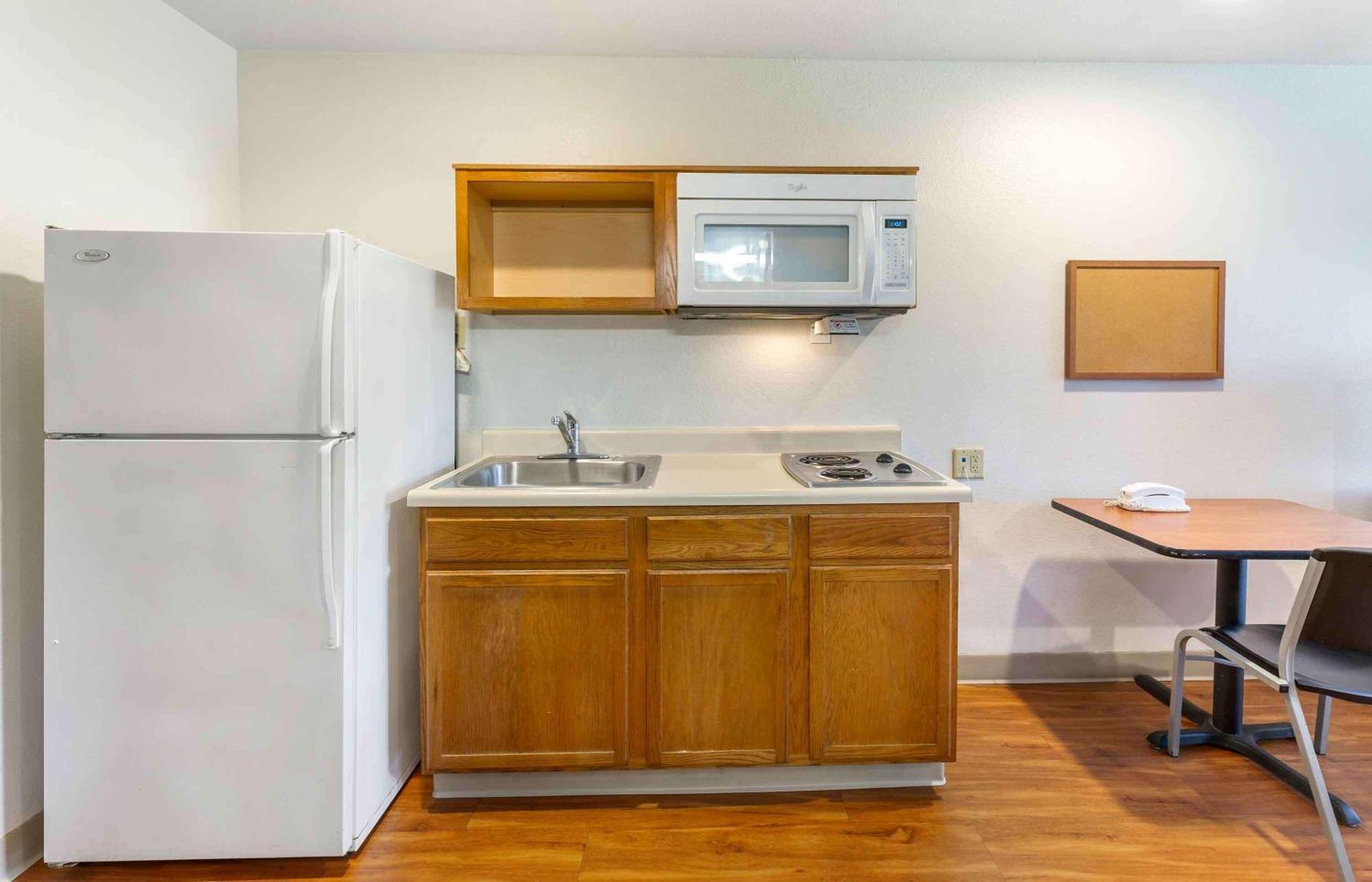 Extended Stay America Select Suites - Akron - South Portage Lakes Eksteriør bilde