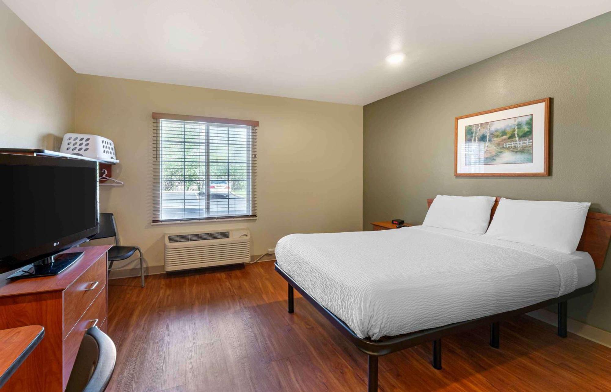 Extended Stay America Select Suites - Akron - South Portage Lakes Eksteriør bilde