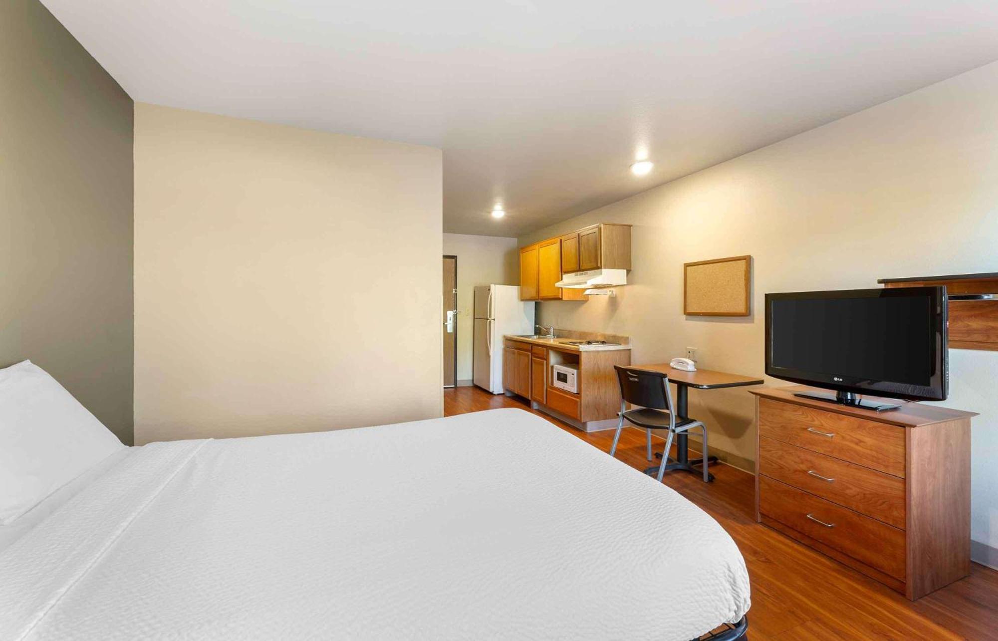 Extended Stay America Select Suites - Akron - South Portage Lakes Eksteriør bilde